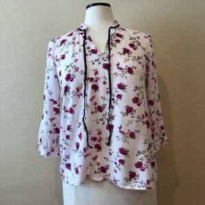 Size S Forever 21 pink floral top